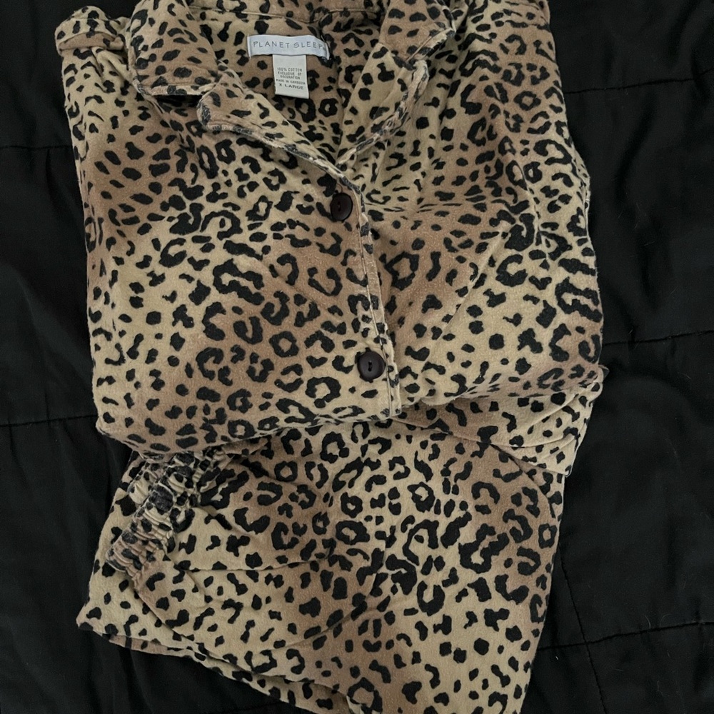 EUC Flannel Leopard Print junior sized Pajama Set